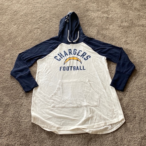 NFL Tops - NFL Los Angeles Chargers Hoodie Raglan Sleeve Pullover Football Graphic SIZE XL